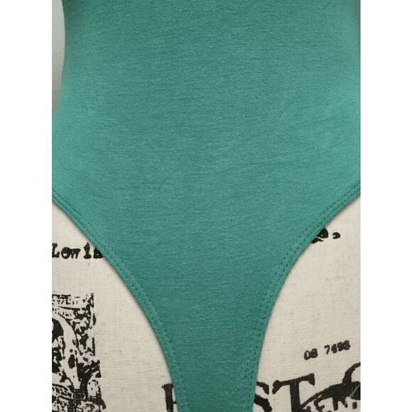 💚 JLUXLABEL Long Sleeve Deep V-Neck Green Snap Button Thong Bodysuit SIZE S - Picture 7 of 12